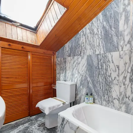 Apartman Ático Dúplex con Terrazas Privadas Vigo Centro 2 hab ツ by Rias Baixas Rentals Vigo