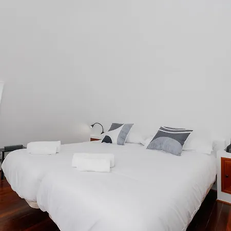 Ático Dúplex con Terrazas Privadas Vigo Centro 2 hab ツ by Rias Baixas Rentals Apartman